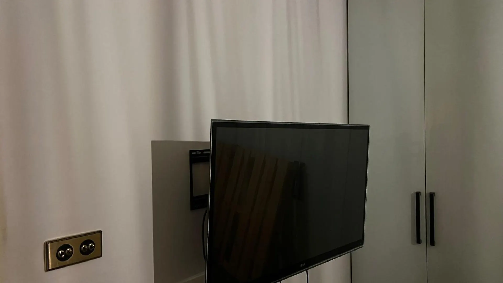Big City Life Apartments - Plac Wilsona, Metro, Zoliborz Warsaw 0*,