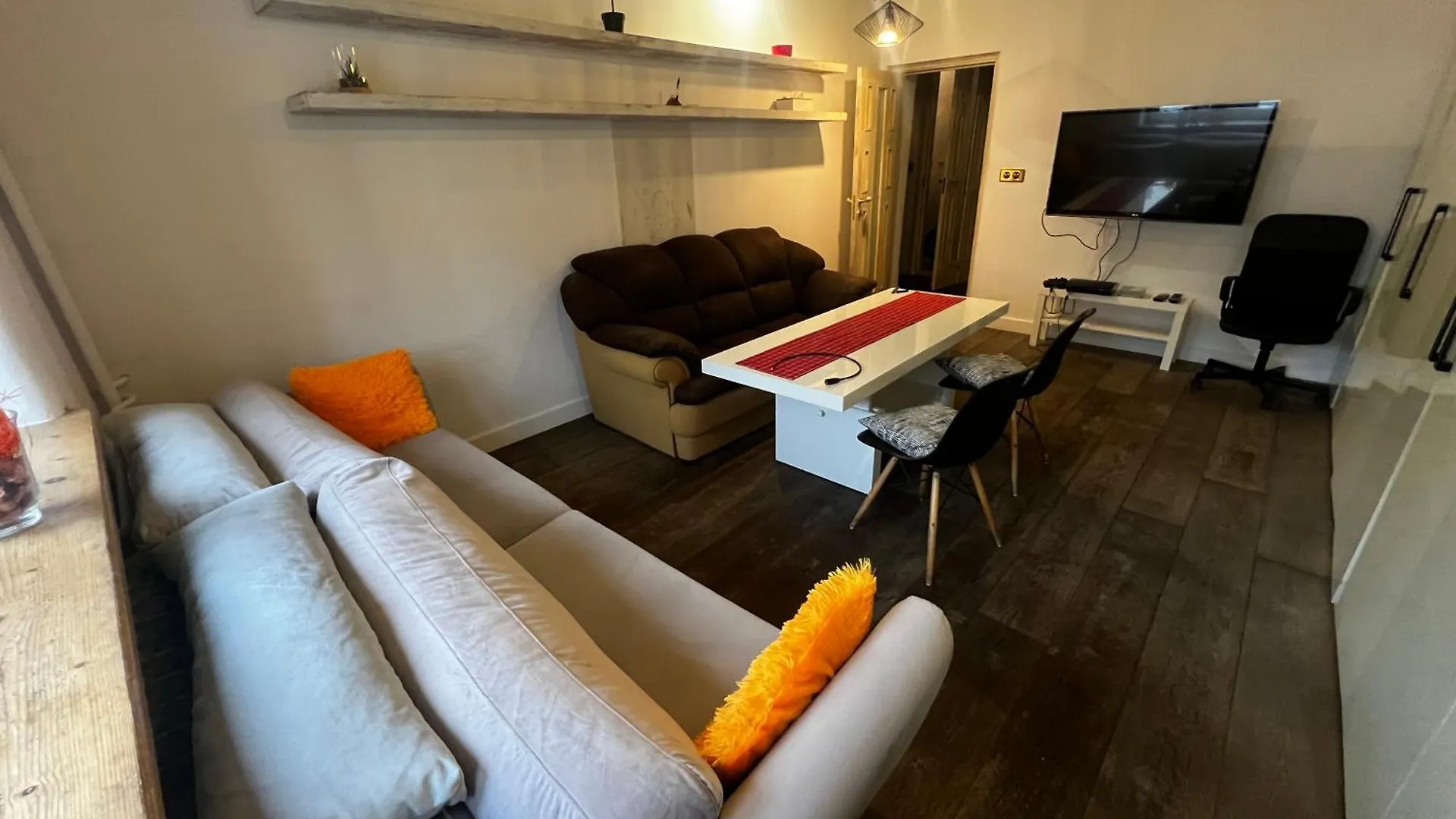 Big City Life Apartments - Plac Wilsona, Metro, Zoliborz Warsaw 0*,  Poland